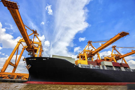 車?yán)遄舆M(jìn)口報(bào)關(guān)